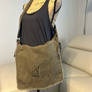 Unisex “Philly” Distressed Green Messanger Bag